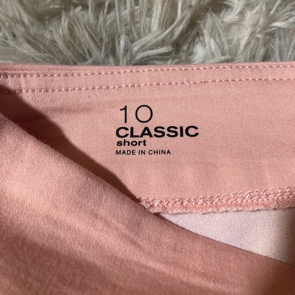 NEW Liz Claiborne Comfort Stretch Shorts - Picture 3 of 7